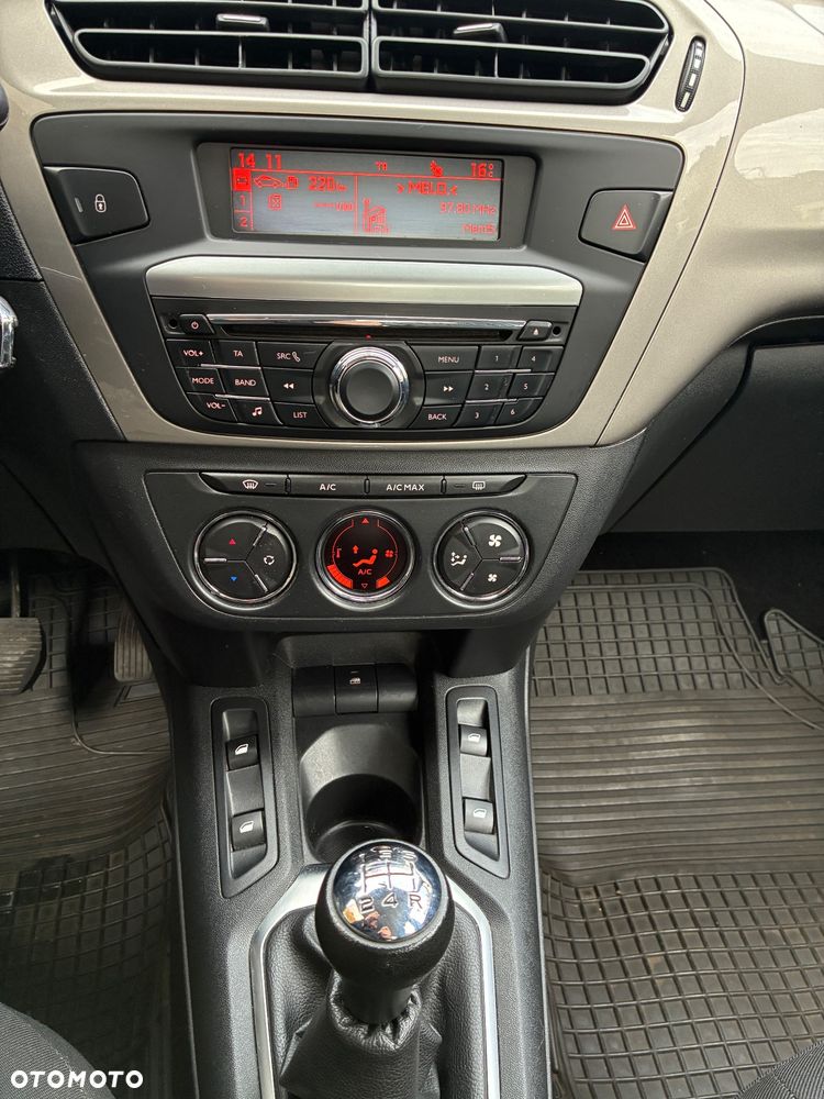 Citroën C-Elysée 1.6 VTi Feel - 27