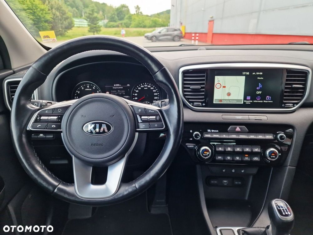 Kia Sportage 1.6 GDI L Business Line Plus 2WD - 11