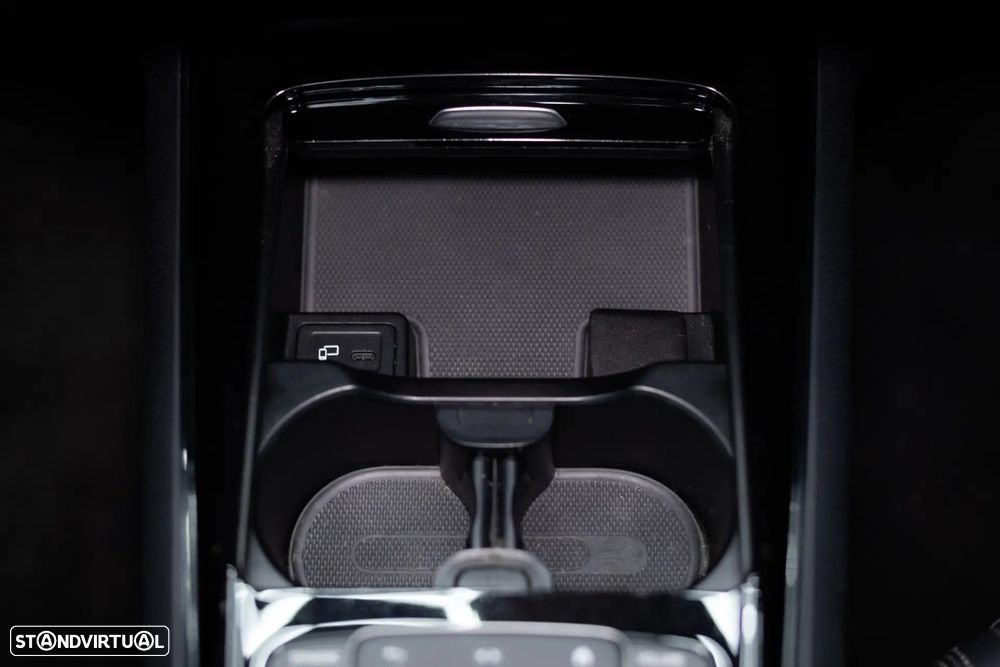 Mercedes-Benz GLA 180 d Business Solutions - 30