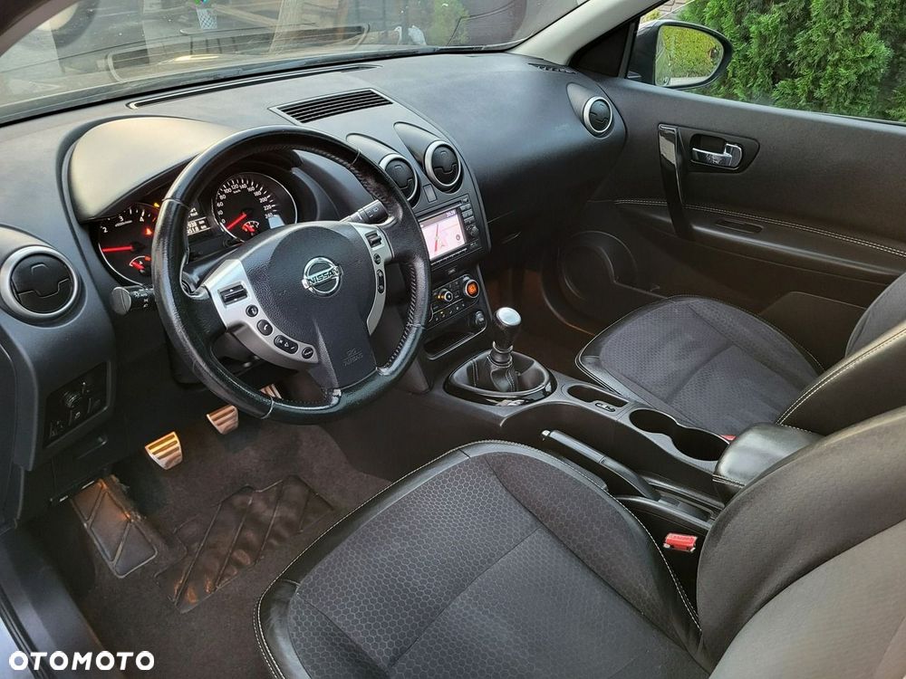 Nissan Qashqai - 16