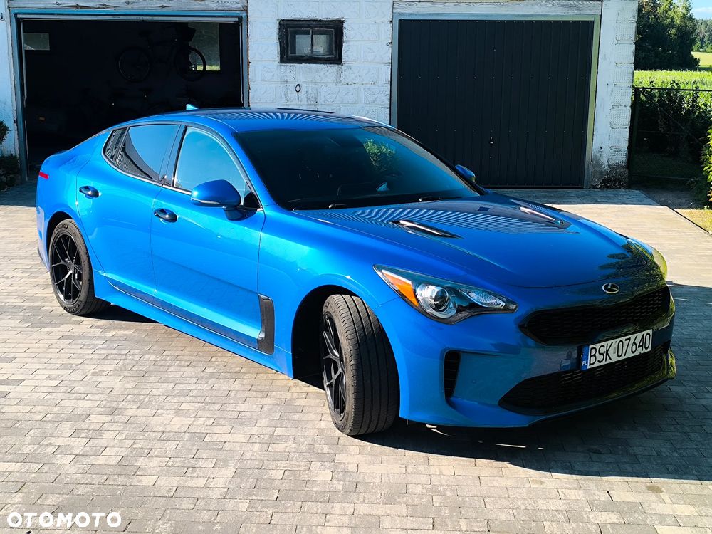 Kia Stinger - 3