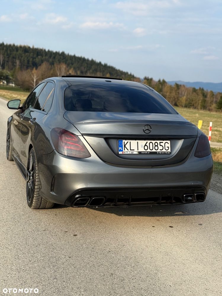 Mercedes-Benz Klasa C AMG 43 4-Matic - 18