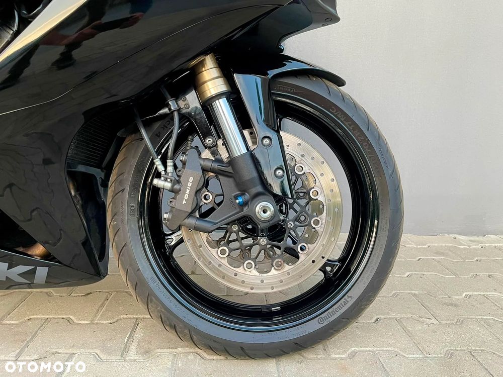 Suzuki GSX-R - 11