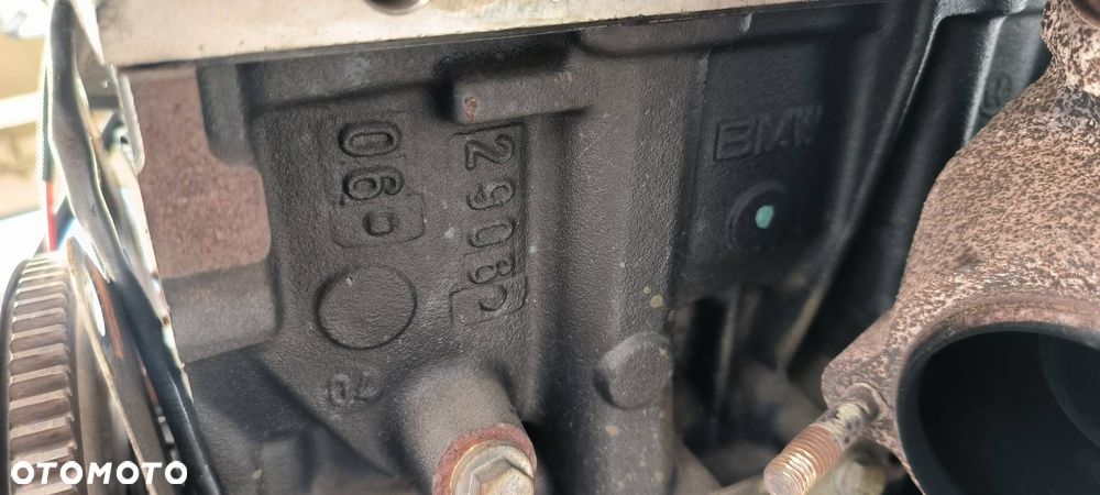 SILNIK KOMPLETNY BMW E46 320 D M47T - 11
