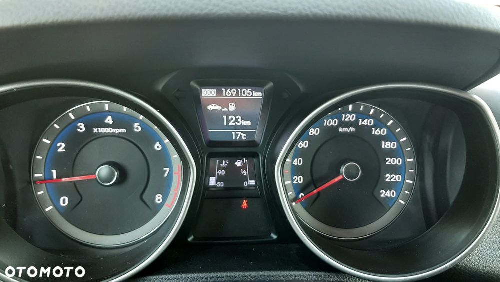 Hyundai i30 1.4 Trend - 12