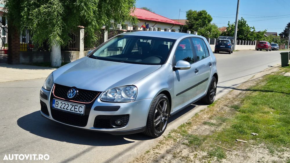 Volkswagen Golf 1.9TDI Highline - 2