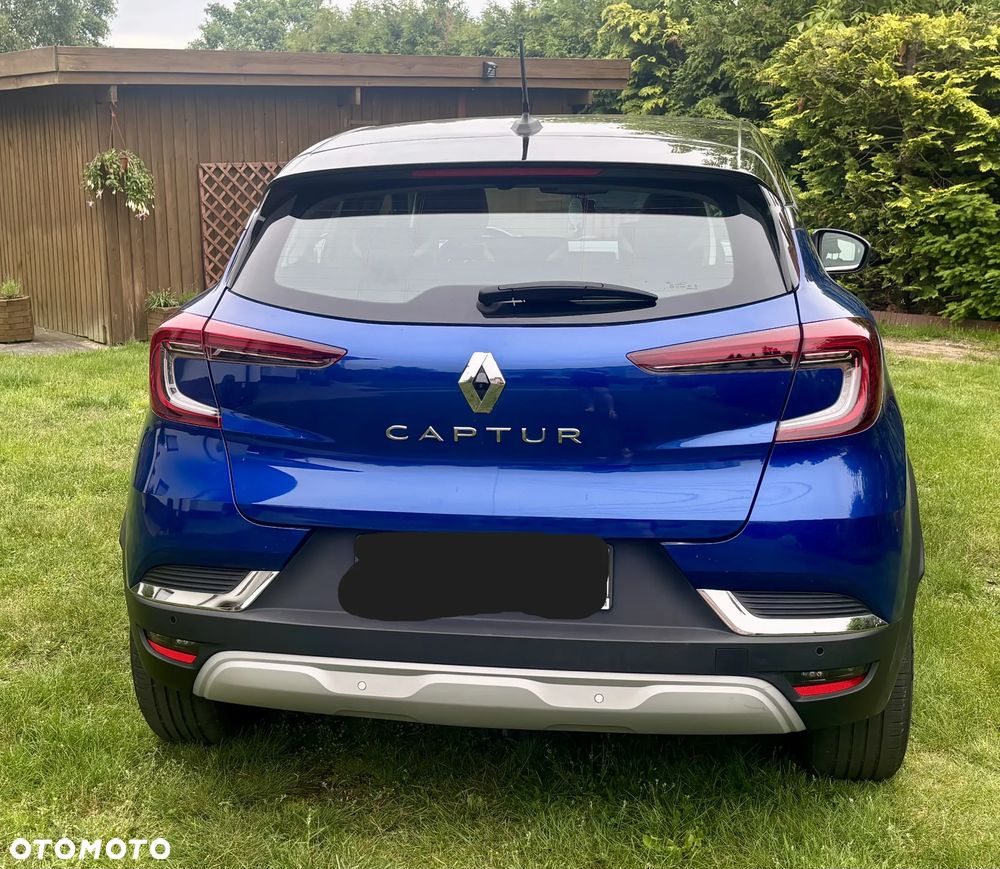 Renault Captur 1.3 TCe mHEV Intens EDC - 4