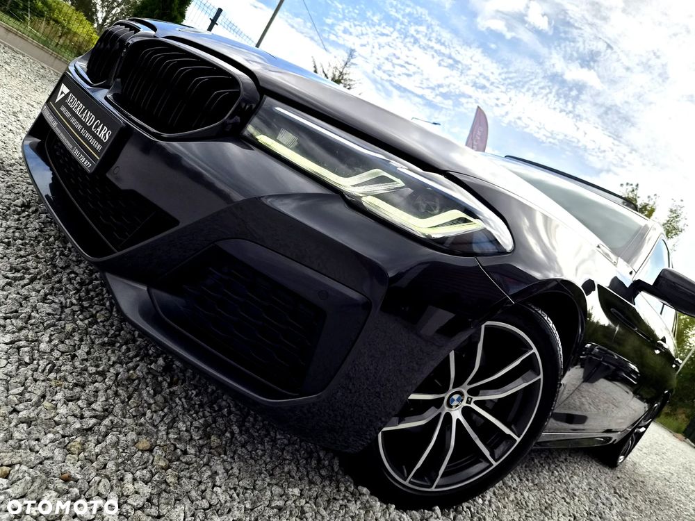 BMW Seria 5 520d xDrive mHEV M Sport Edition - 33