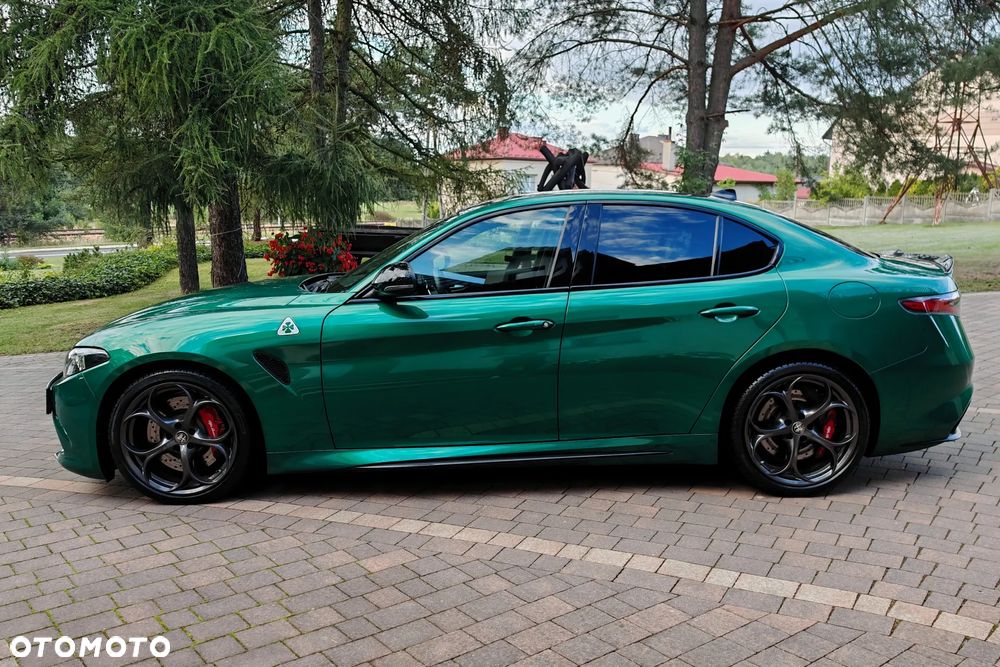 Alfa Romeo Giulia 2.9 Bi Turbo V6 Quadrifoglio - 2