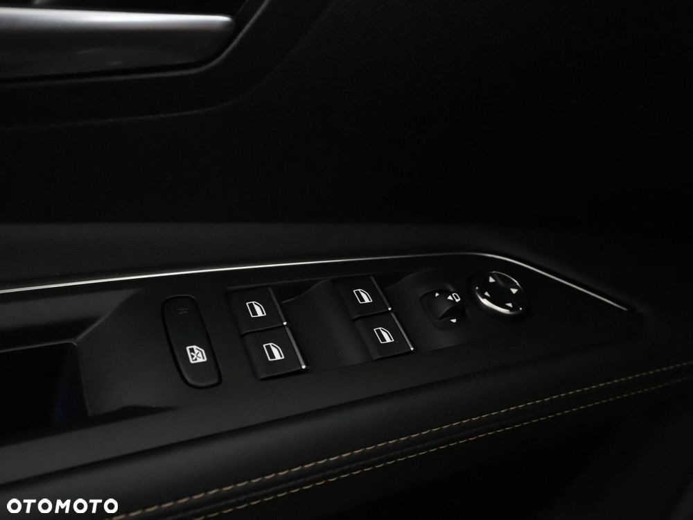 Peugeot 3008 Hybrid4 300 e-EAT8 GT Pack - 38