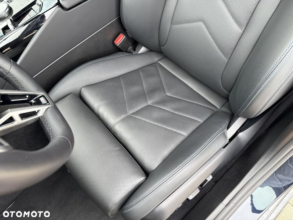 BMW i5 - 14