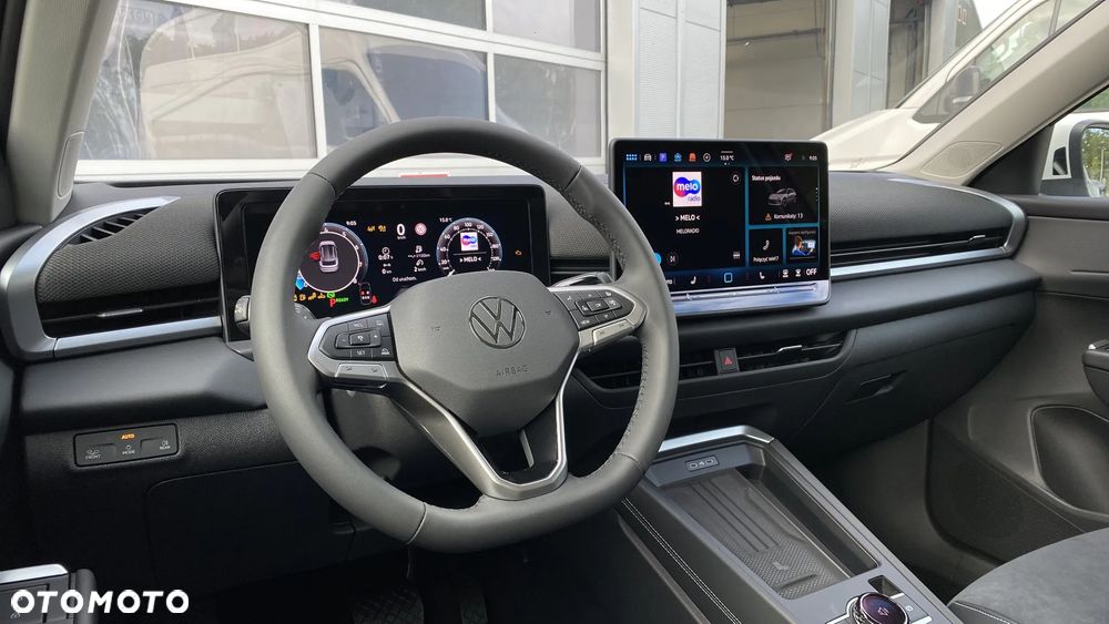 Volkswagen T-Roc 1.5 eTSI Style DSG - 24