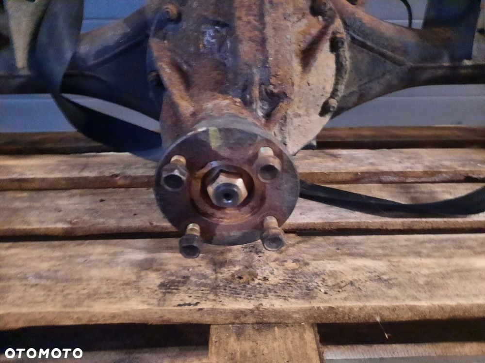 NISSAN PATHFINDER II R50 3.5 4WD AT 220KM 99-04 MOST TYLNY  VQ35DE - 3