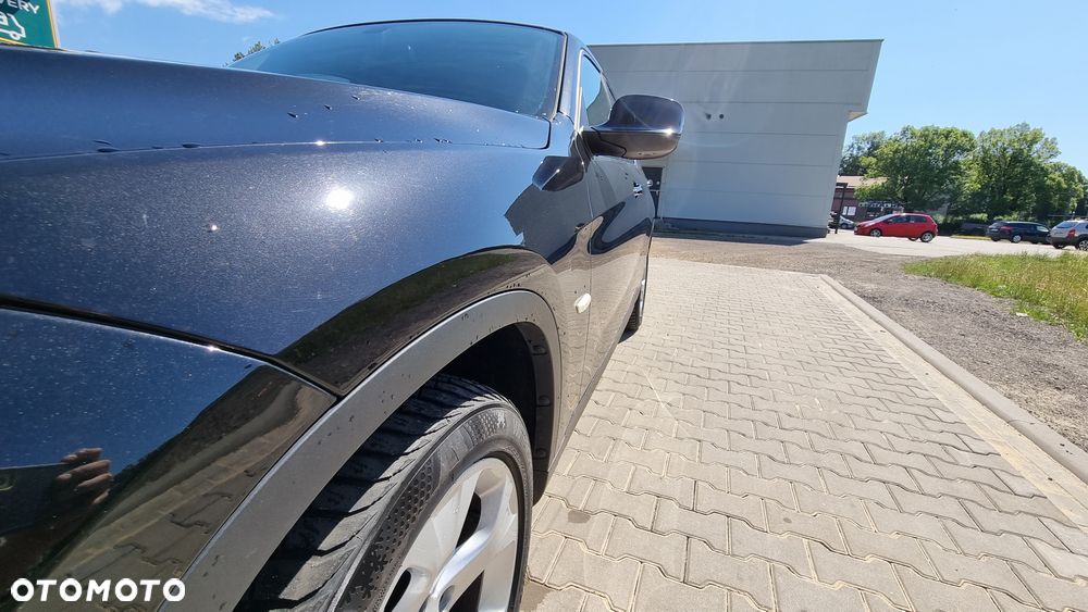 BMW X1 sDrive18i Sport Line - 11