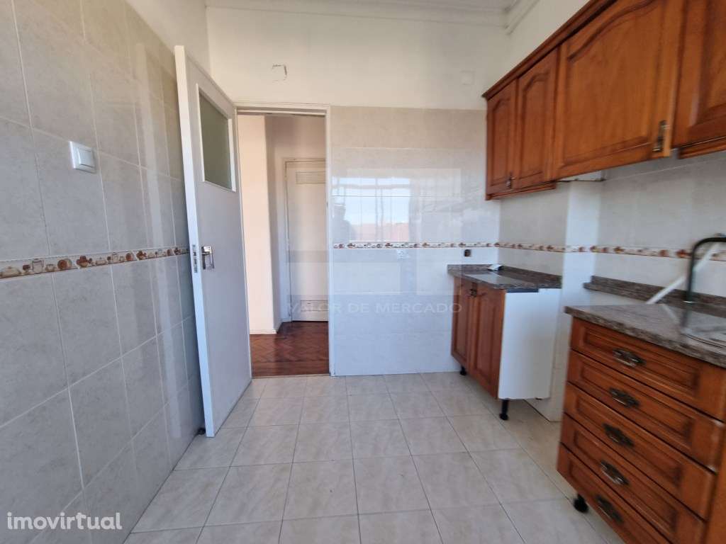 Apartamento T2 - em Carnaxide - Grande imagem: 3/32