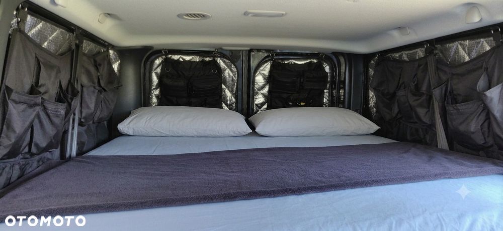 Renault Trafic - 12