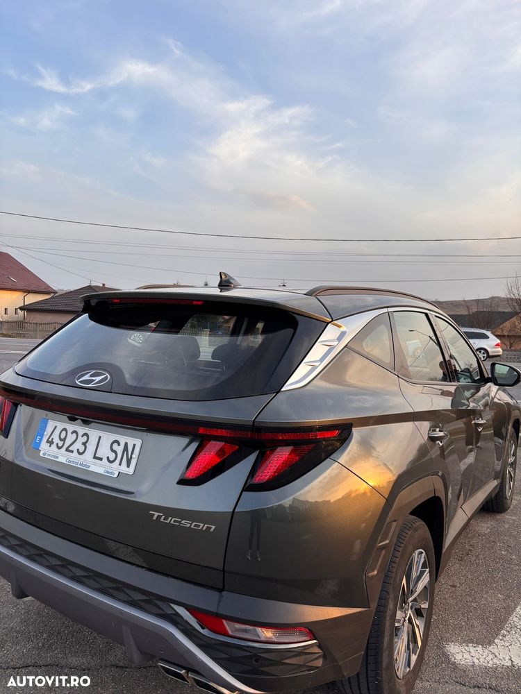 Hyundai Tucson - 4