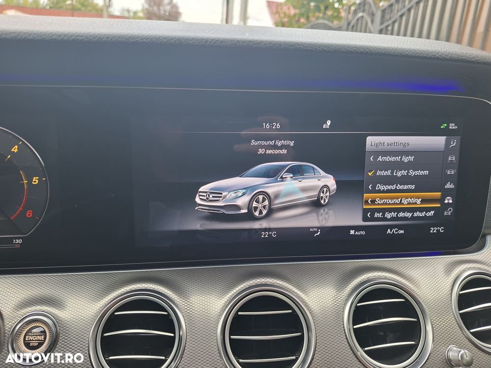 Mercedes-Benz E 220 d 4MATIC Aut. - 27