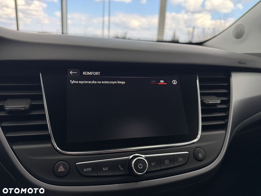 Opel Crossland X - 33