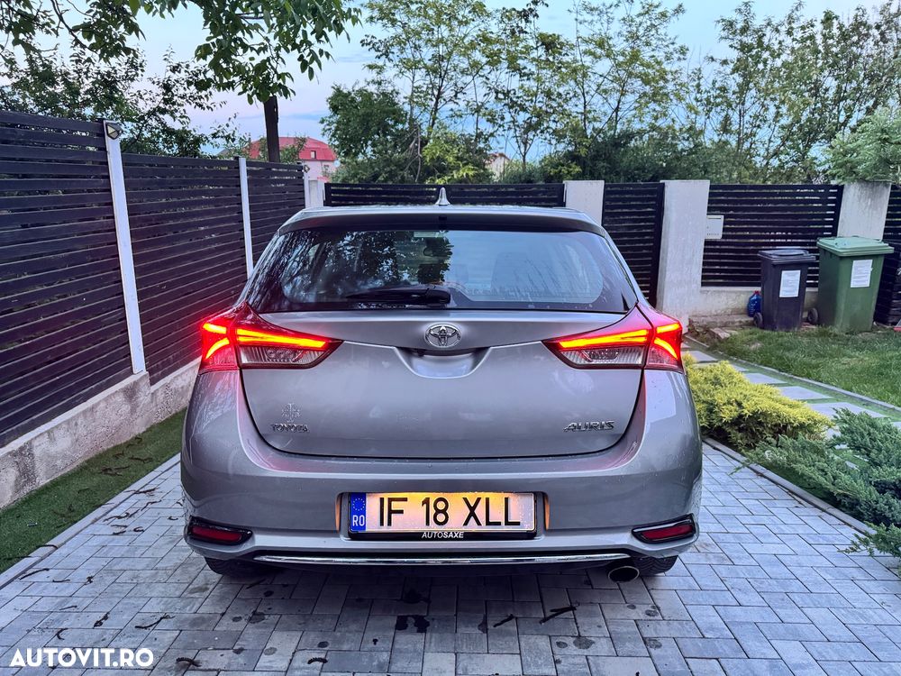 Toyota Auris 1.2 Turbo Edition S+ - 12