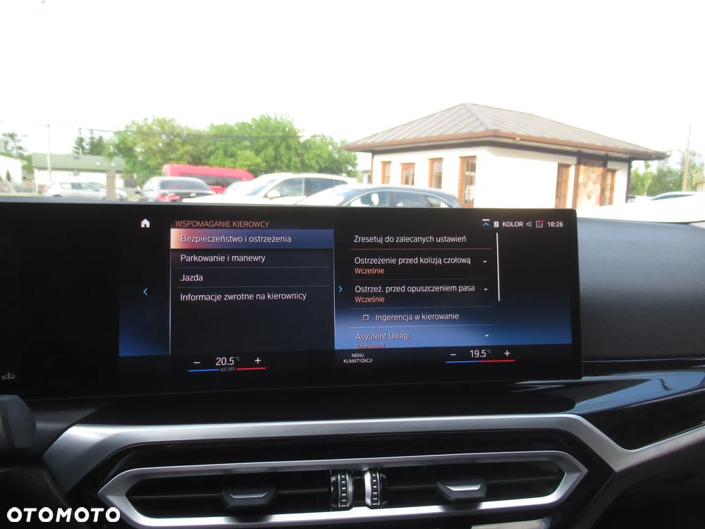BMW Seria 3 318i - 21