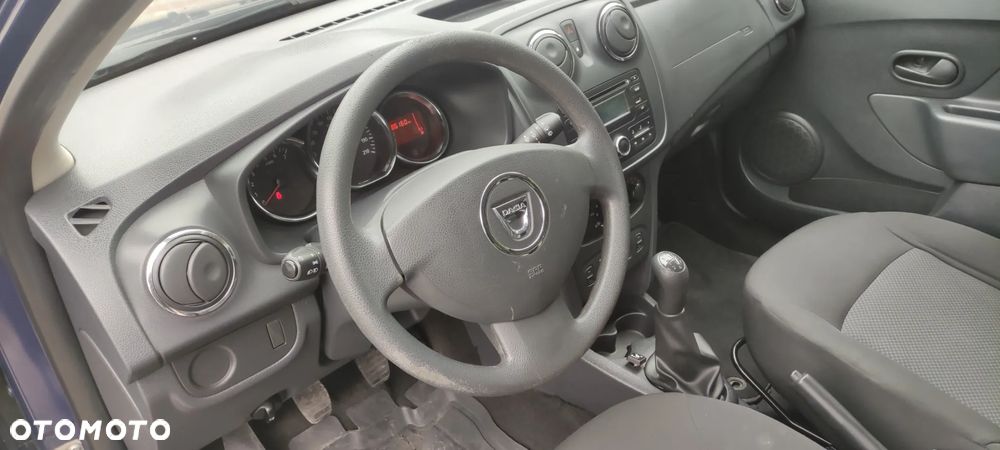 Dacia Sandero - 9