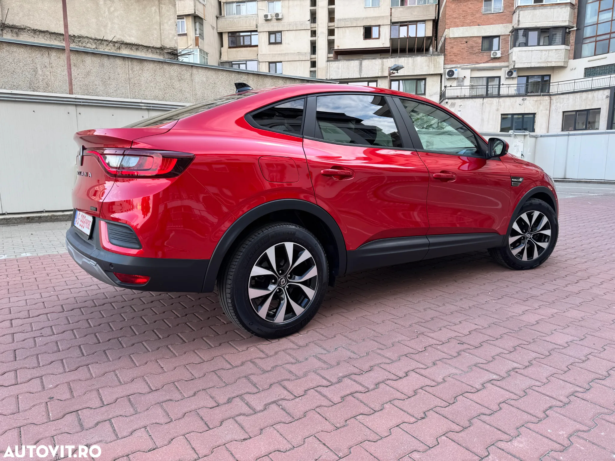 Renault Arkana E-TECH Hybrid 145 Techno - 7
