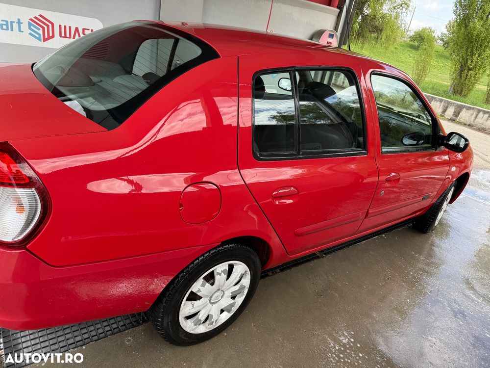 Renault Symbol - 5