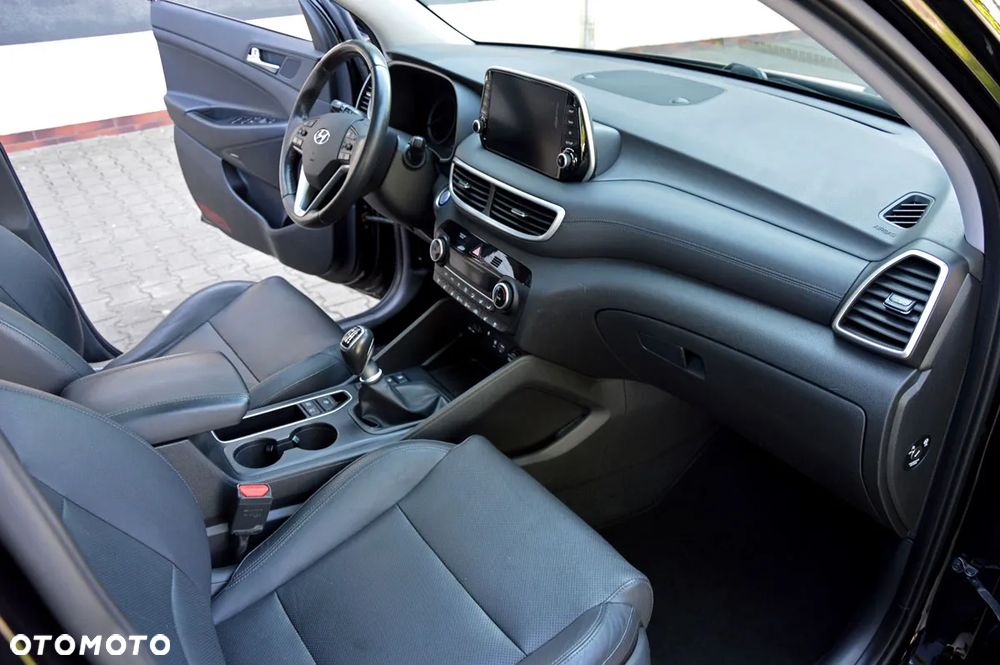 Hyundai Tucson 2.0 CRDI Premium 4WD - 22