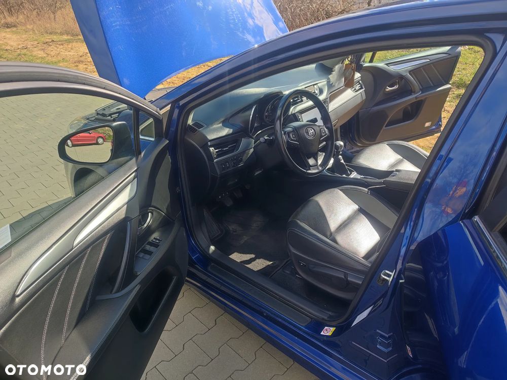 Toyota Avensis 2.0 D-4D Prestige - 8