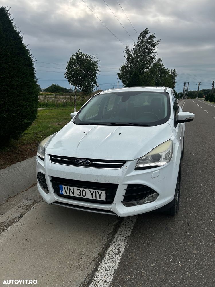 Ford Kuga 2.0 TDCi Powershift 4WD Titanium - 1