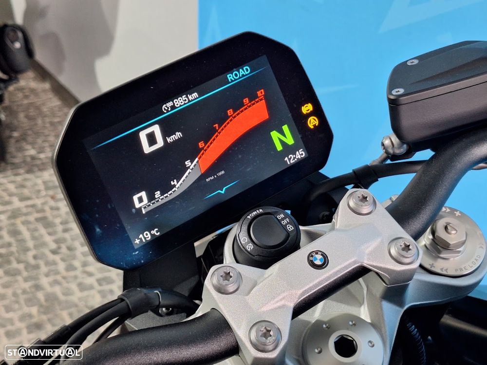 BMW F 900 R - 9