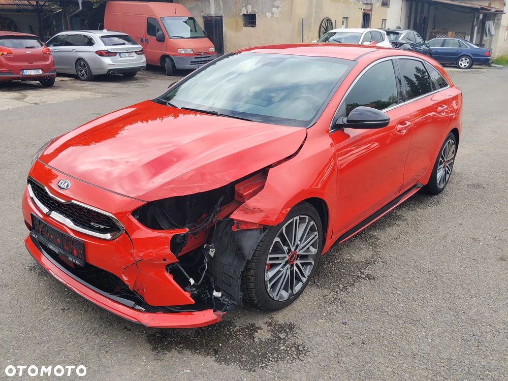 Kia ProCeed 1.6 T-GDI GT DCT - 2