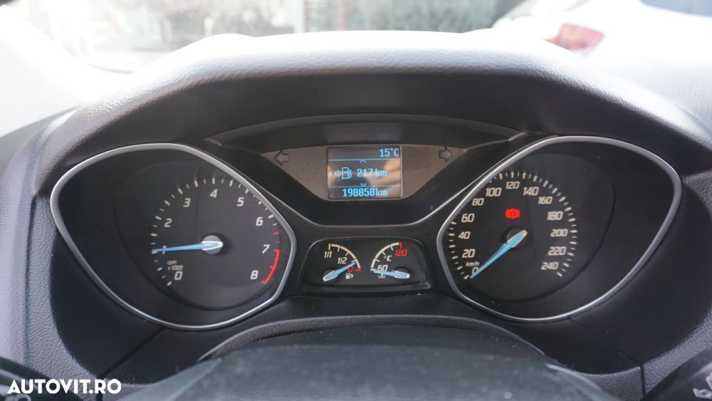 Ford Focus 1.0 EcoBoost Start-Stopp-System TREND - 19