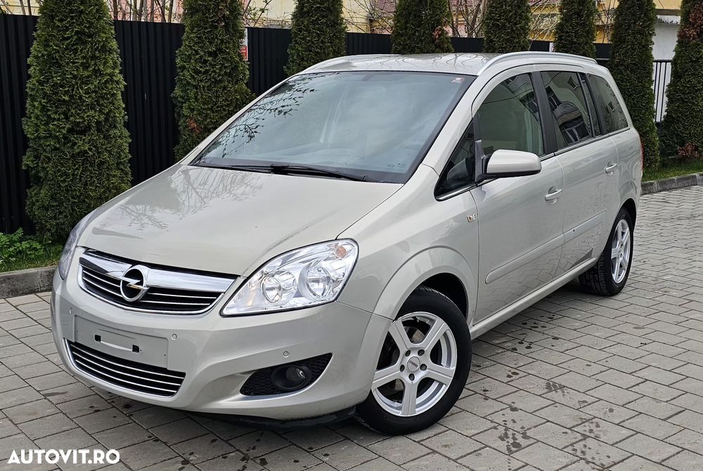 Opel Zafira 1.8 Easytronic Cosmo - 1