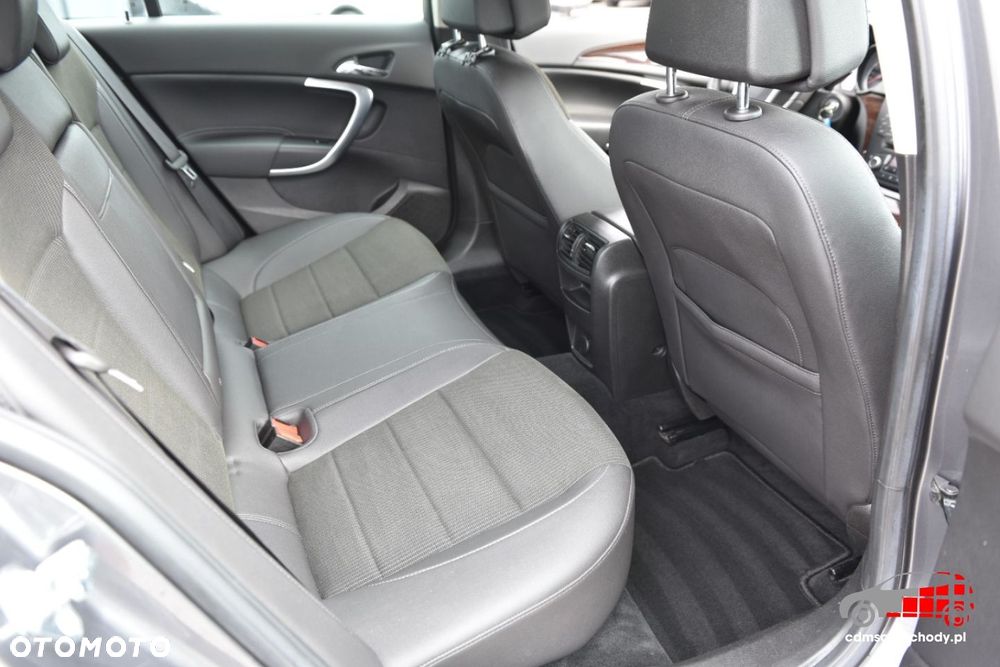 Opel Insignia - 21