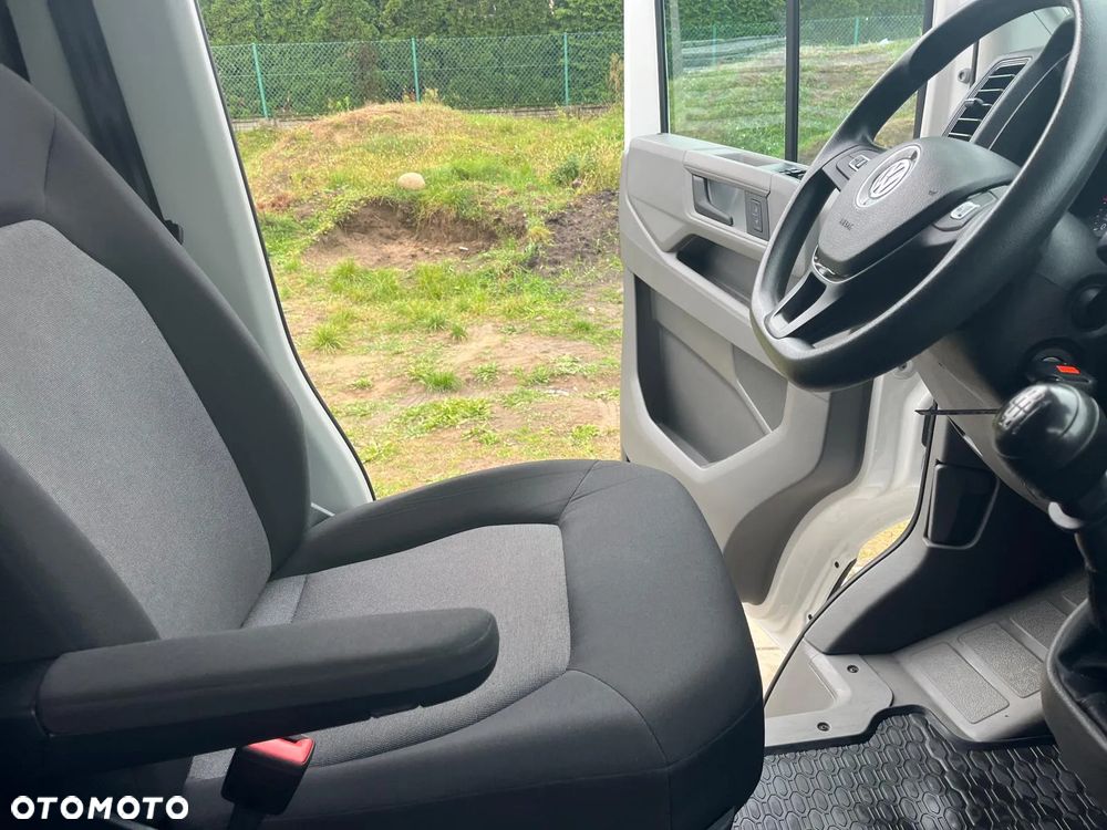 Volkswagen Crafter - 13