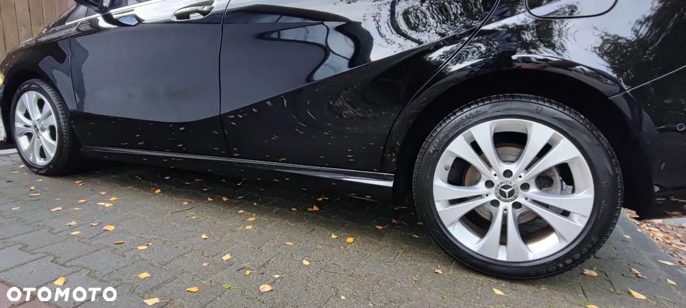 Mercedes-Benz Klasa B 200 7G-DCT Style - 30