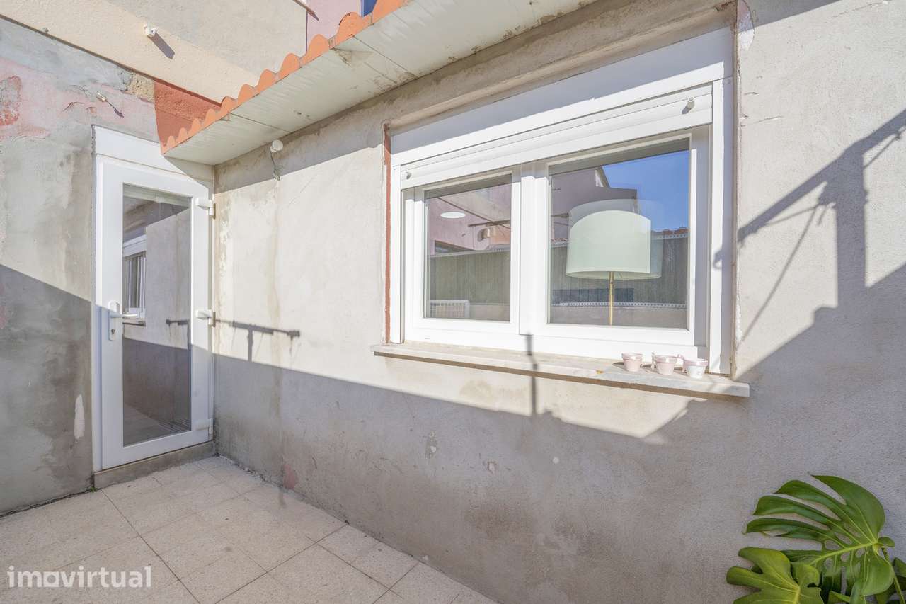 Apartamento T1 Totalmente Remodelado em São Sebastião, Setúbal; - Grande imagem: 5/12