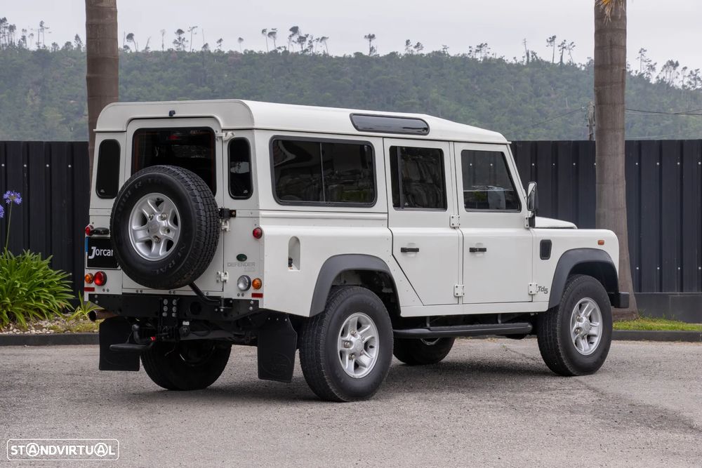 Land Rover Defender 110 2.5 Td5 E - 14