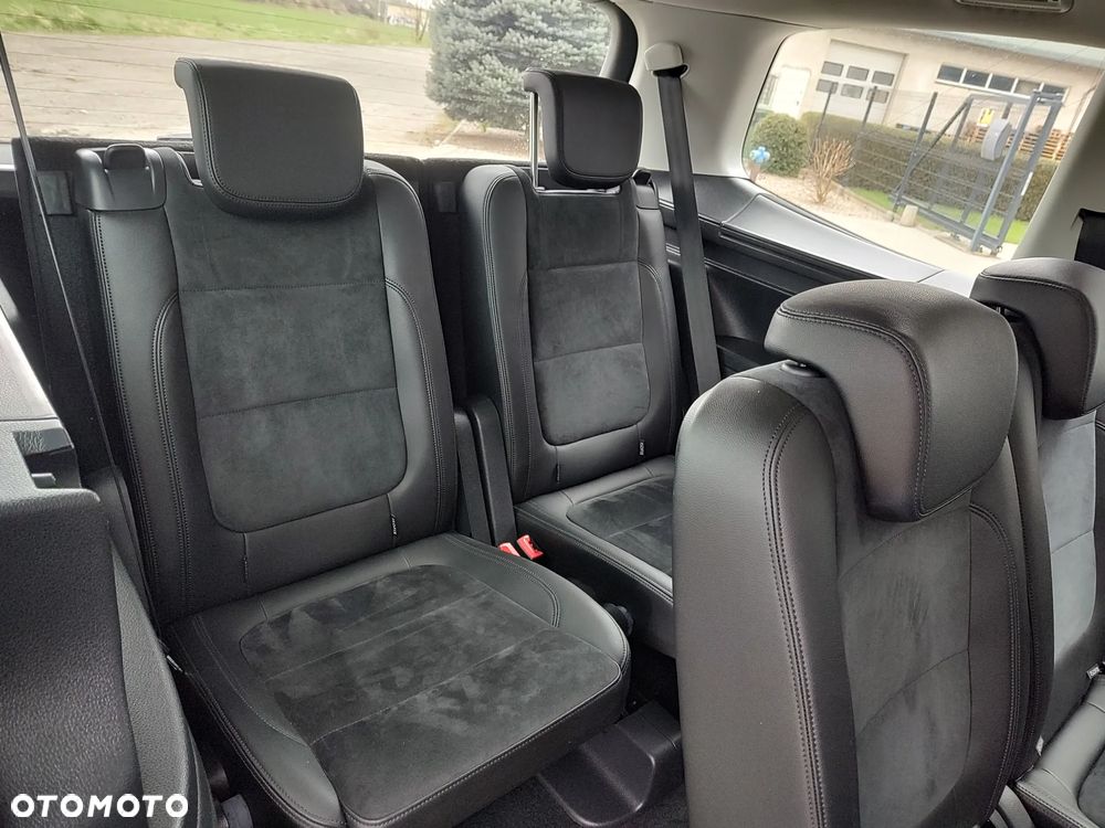 Volkswagen Sharan - 12