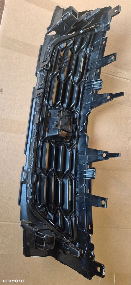 Grill Atrapa Zderzaka Leon III FR Lifting Po 2017r - 4