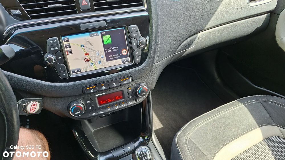 Kia Ceed 1.6 GDI Platinum Edition - 8