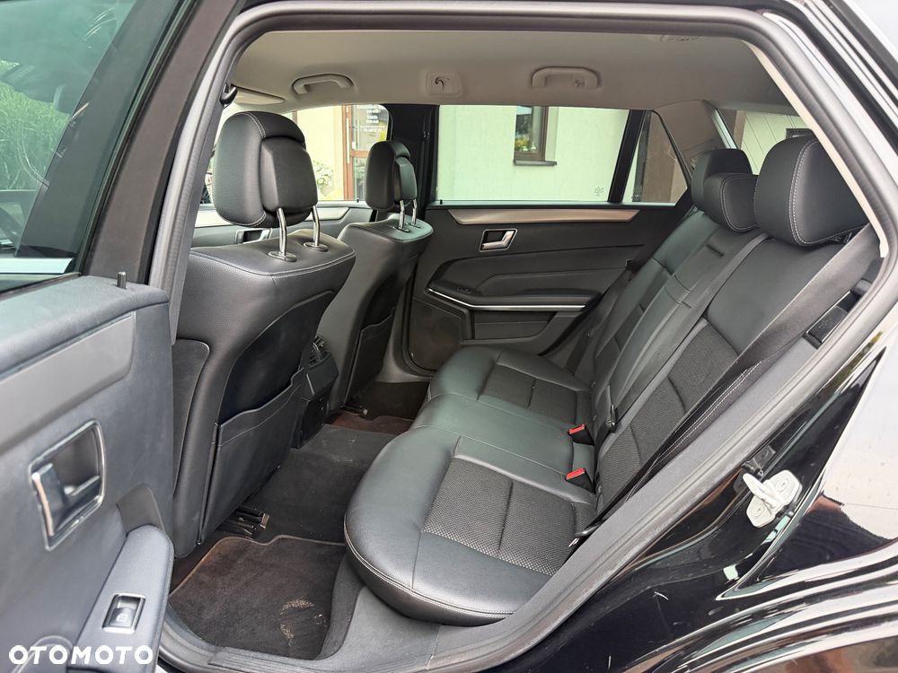 Mercedes-Benz Klasa E 250 7G-TRONIC Avantgarde - 15