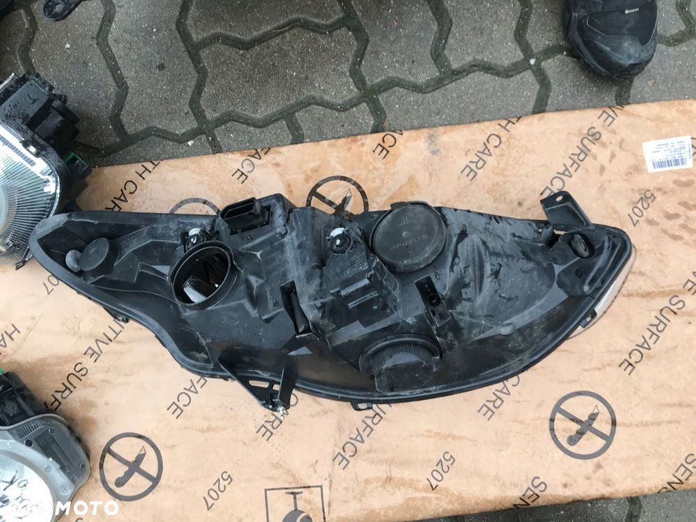 LAMPA PRZÓD LEWA FORD B-MAX AV11-13W030-XX - 2