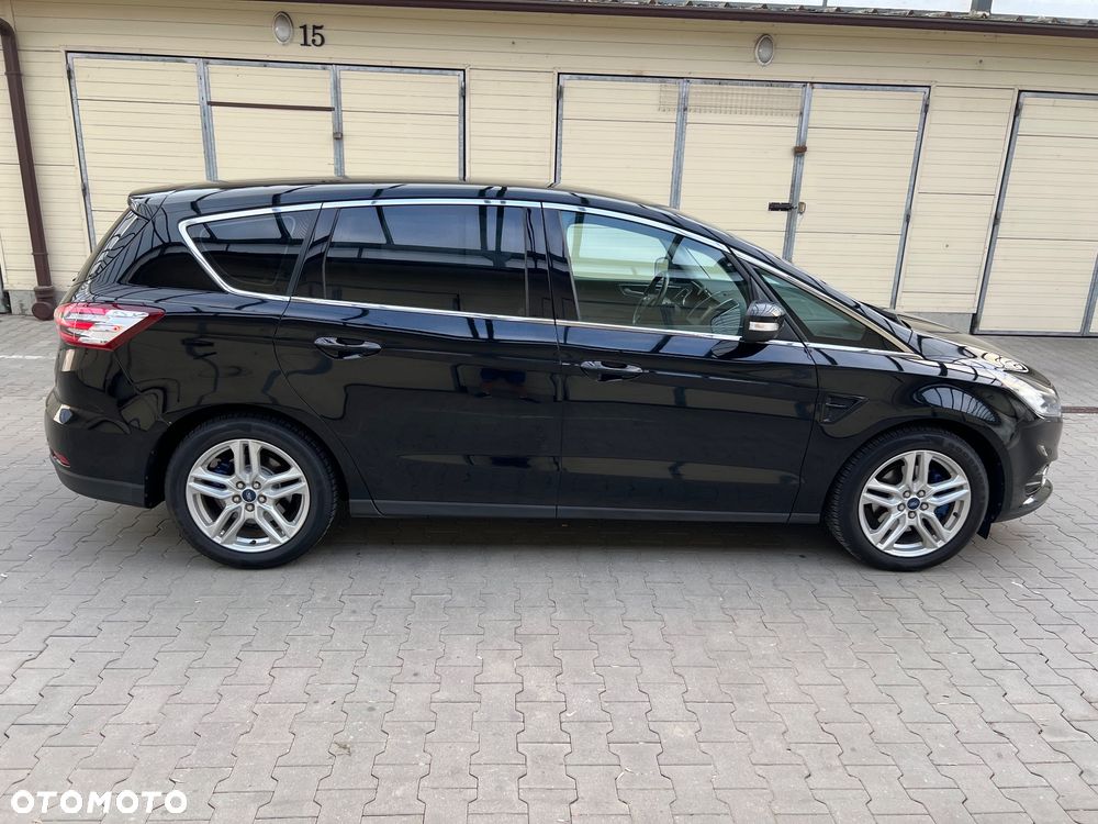 Ford S-Max 2.0 TDCi Titanium PowerShift - 9