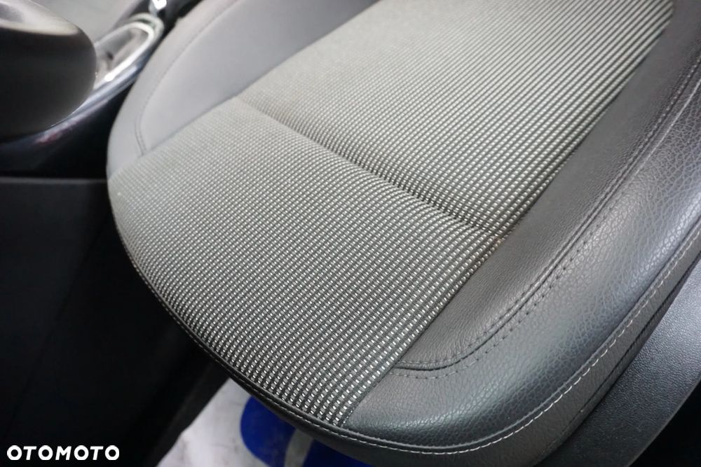 Opel Astra 1.4 Turbo Cosmo - 26