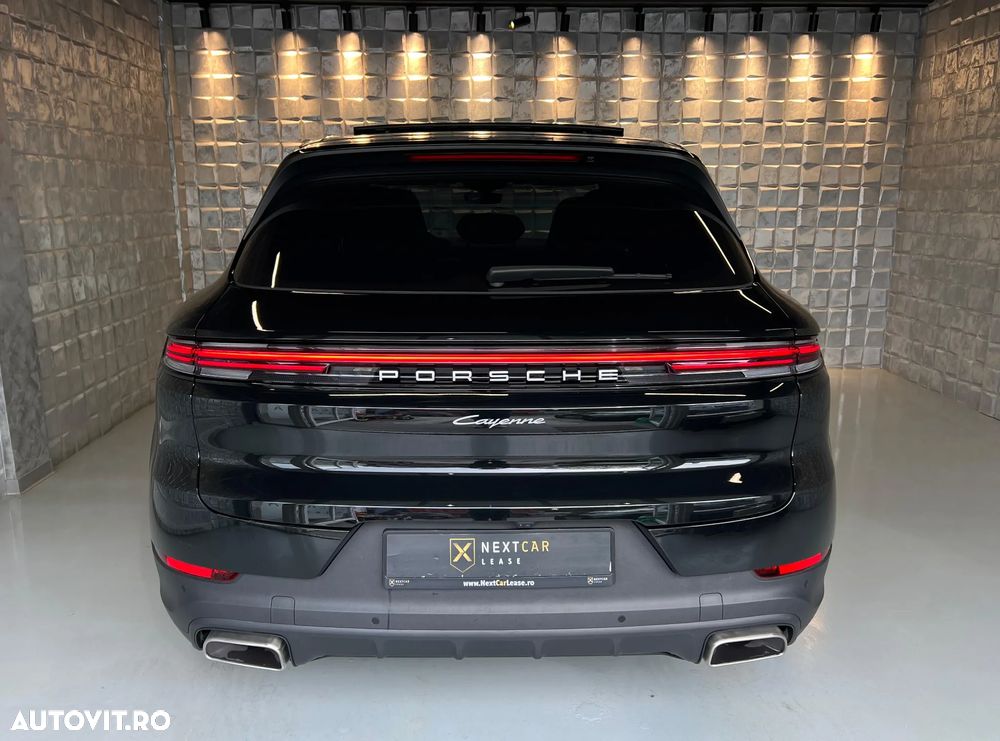 Porsche Cayenne Standard - 5