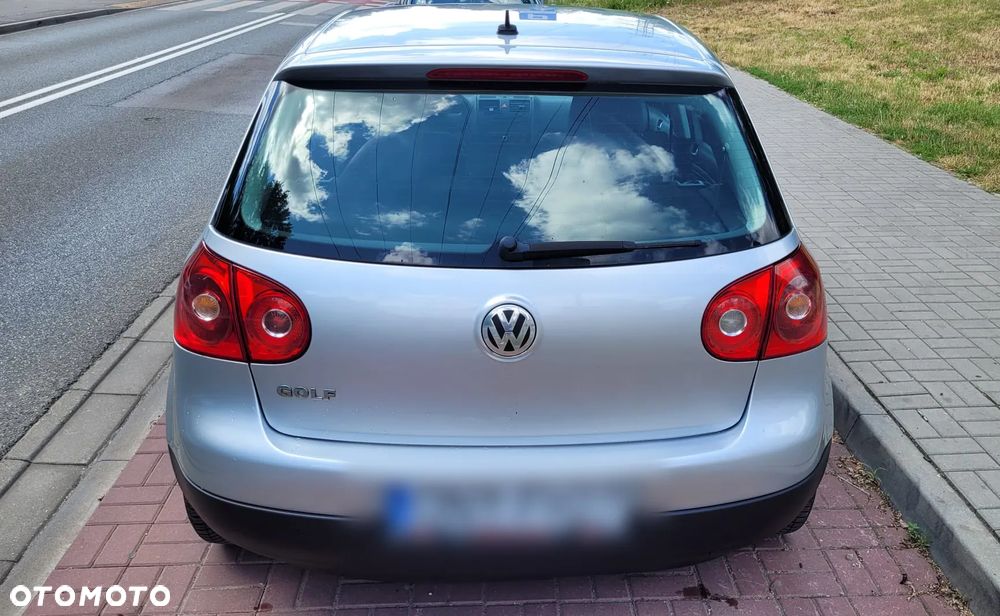 Volkswagen Golf - 3