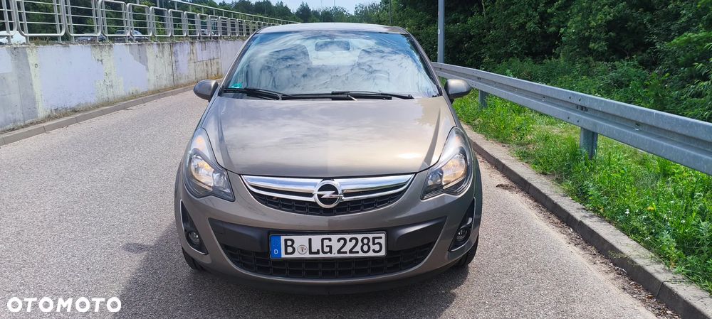 Opel Corsa - 11